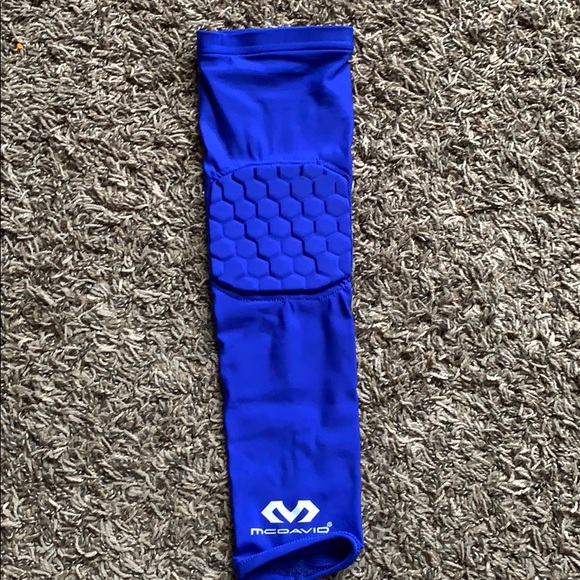 Arm sleeve - Picture 1 of 1